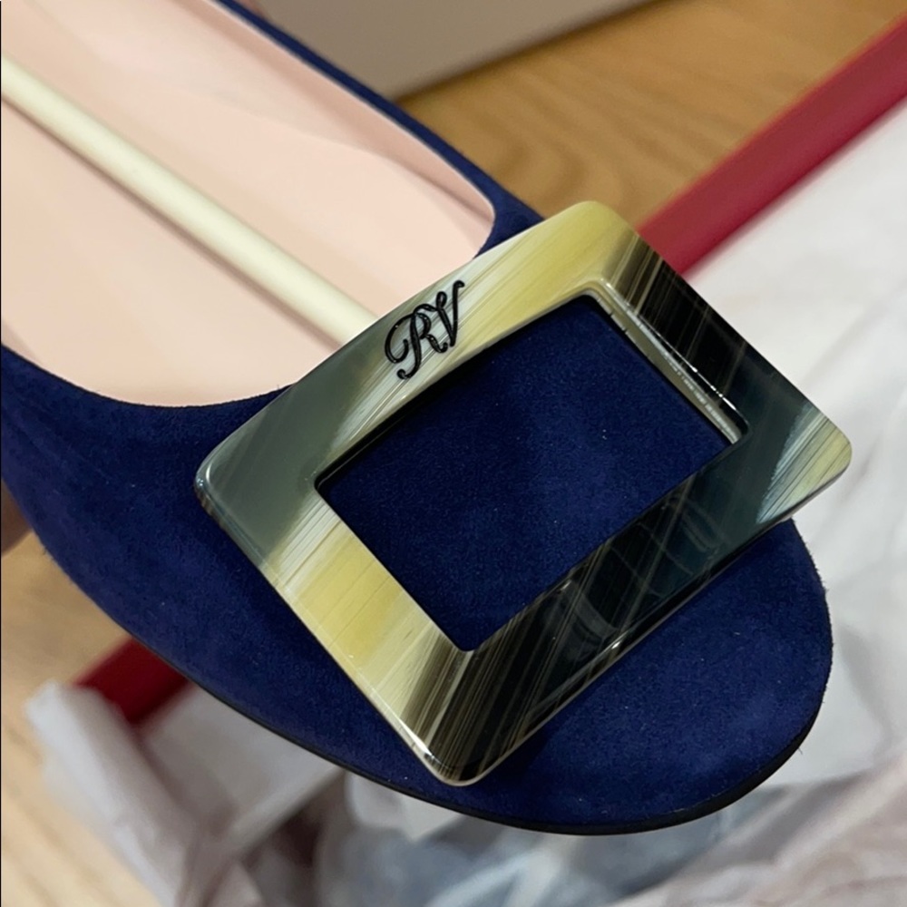 Roger Vivier Gommette Turtle Buckle Ballerinas